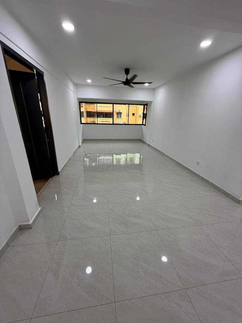 Double Storey End Lot Taman Sri Putri