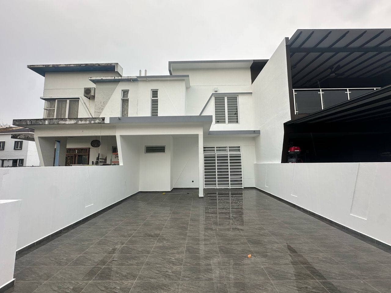 2 Storey Terrace Setia Tropika – photo 1