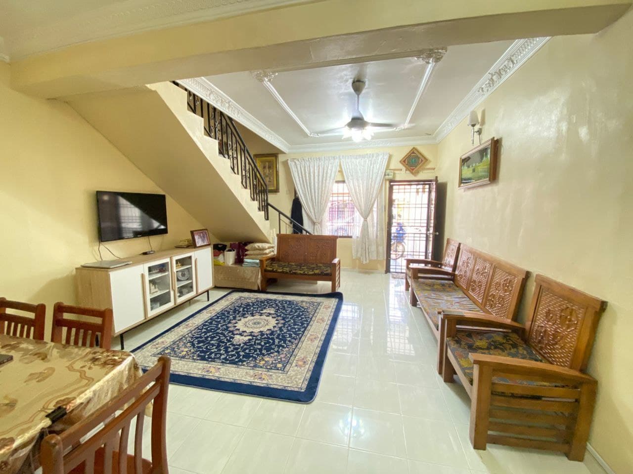 Double Storey Terrace House Xx, Jalan Lading xx Taman Puteri Wangsa, Ulu Tiram