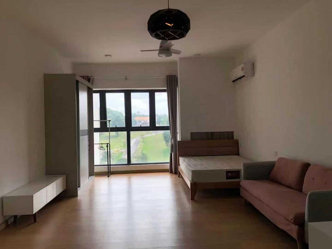 Studio Amberside Country Garden Danga Bay โ photo 1