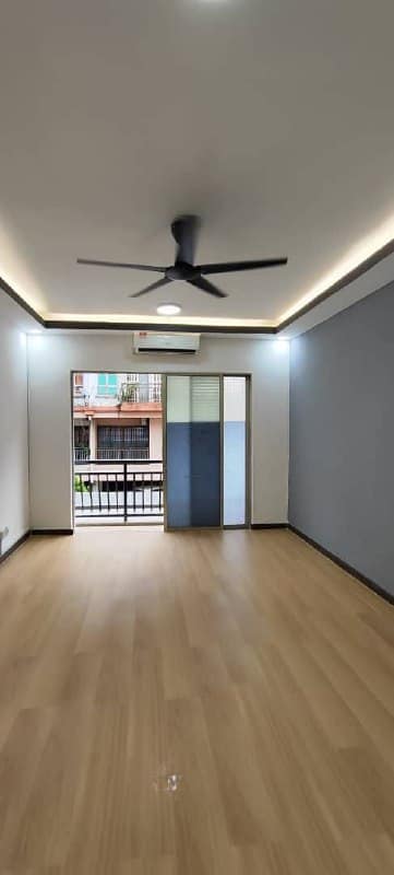 Low Cost Flat 1st Floor Unit Geharu – photo 1