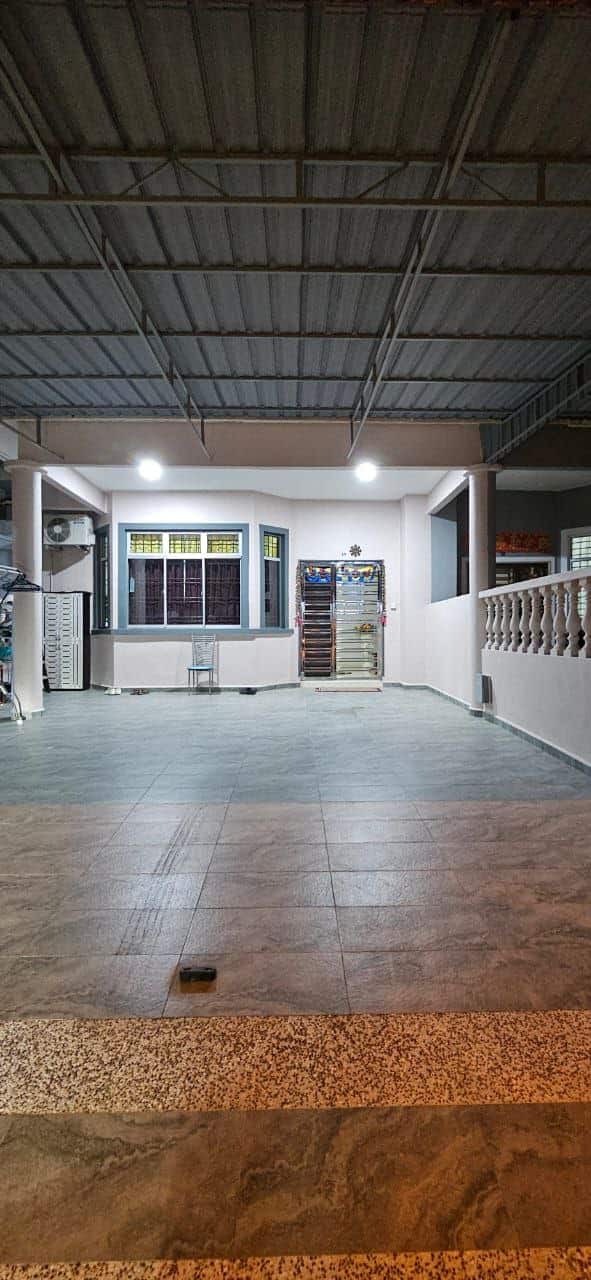 House Taman Pulai Utama