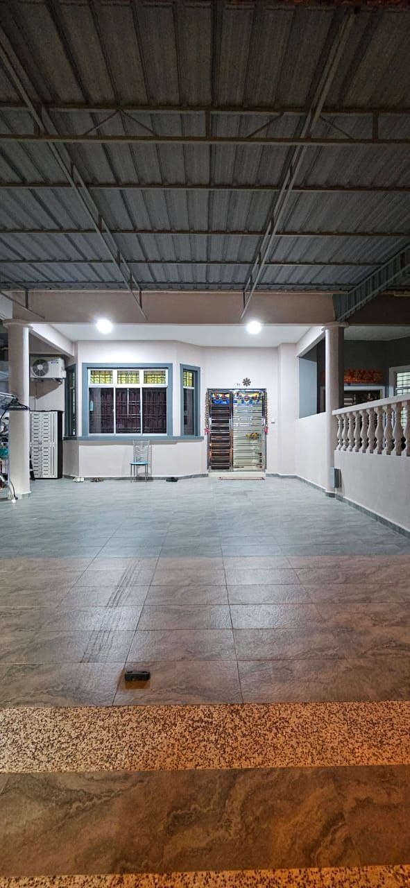 House Taman Pulai Utama