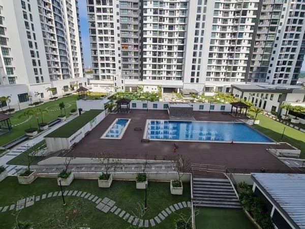 Condo Taman Mutiara Mas – photo 1
