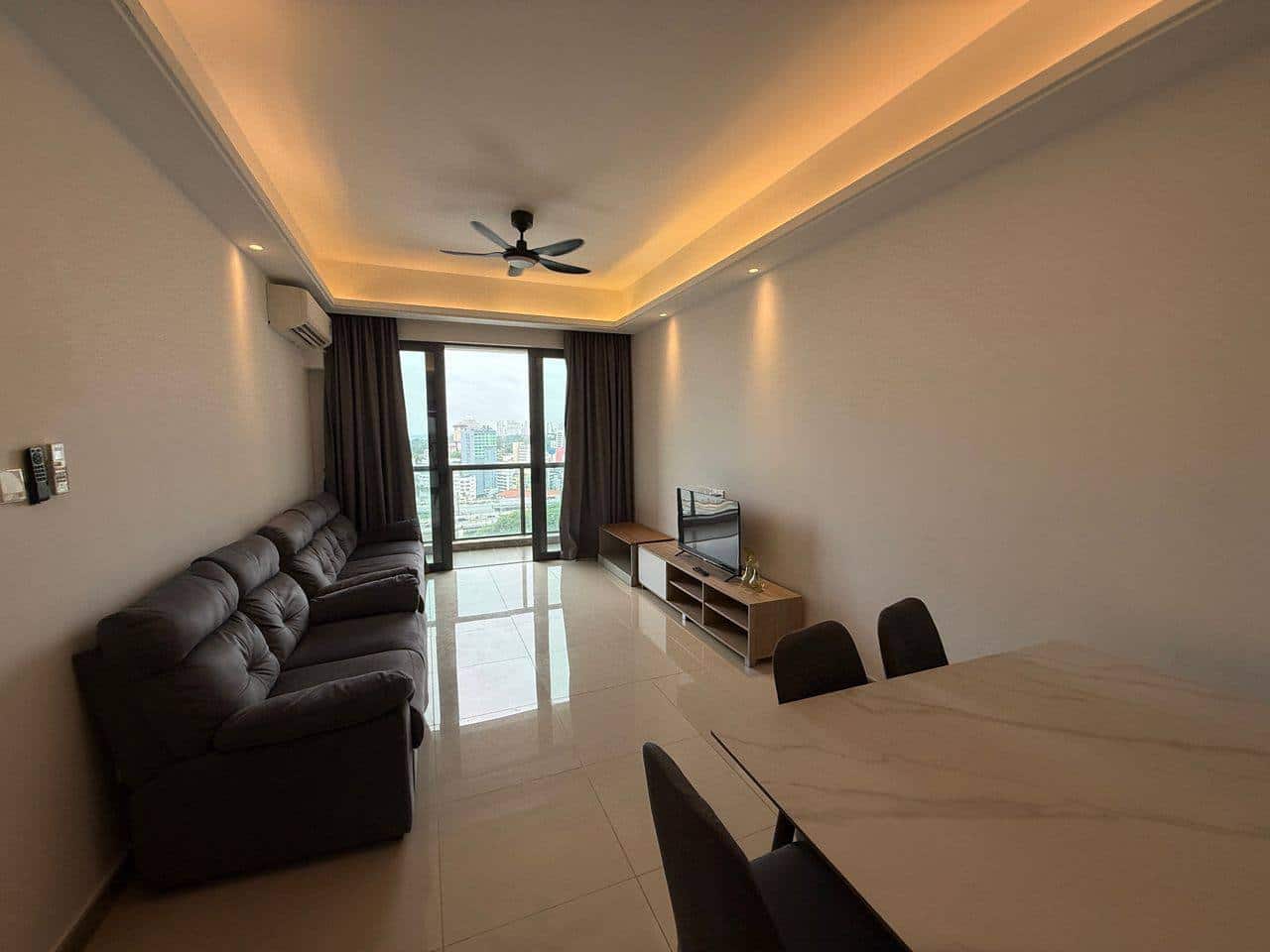 Condo R&F Princess Cove