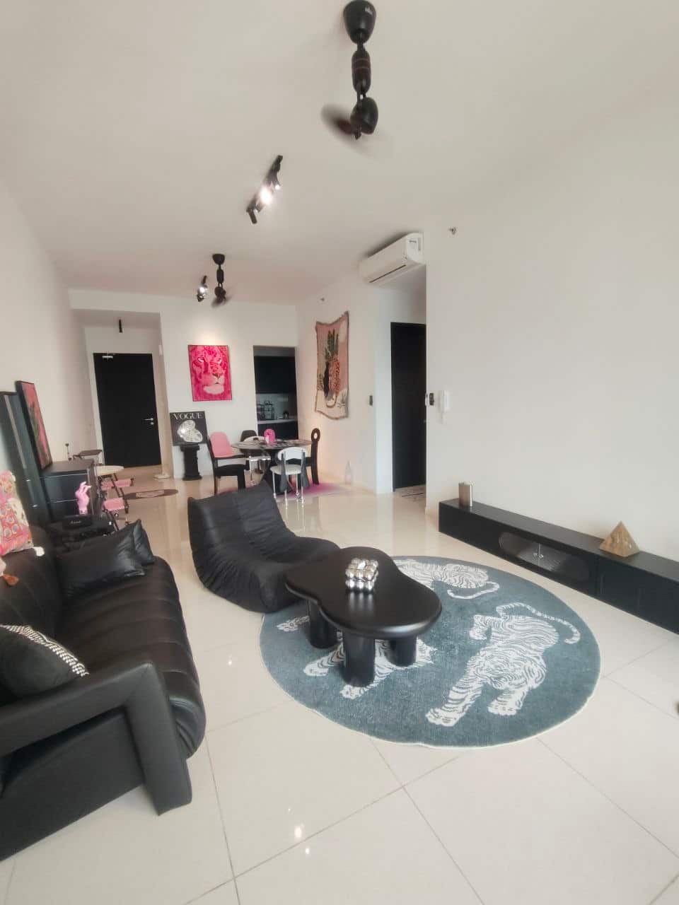 Condominium Paradigm Residensi