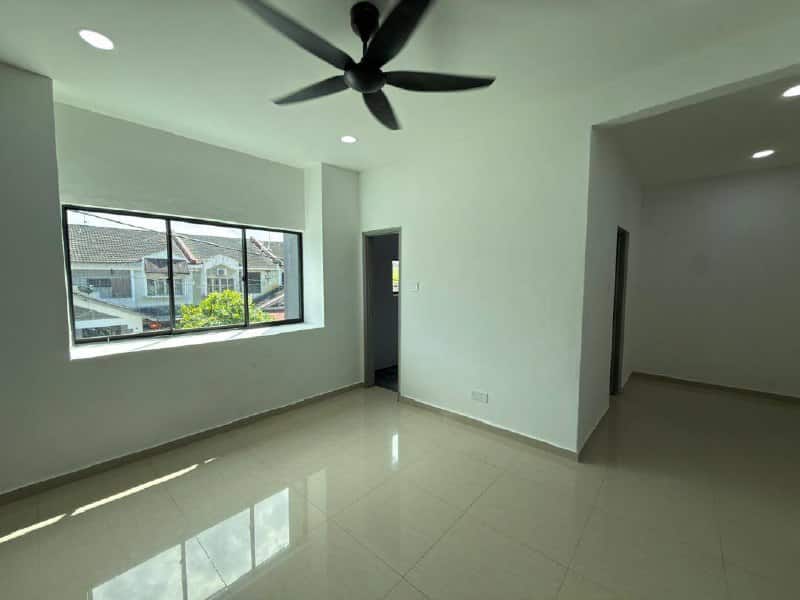 Double Storey Low Cost Permas Jaya