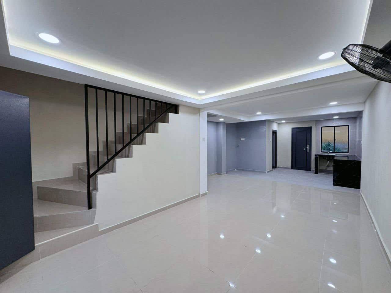 Large Double Storey Low Cost Tmn Muhibbah (Kulai)