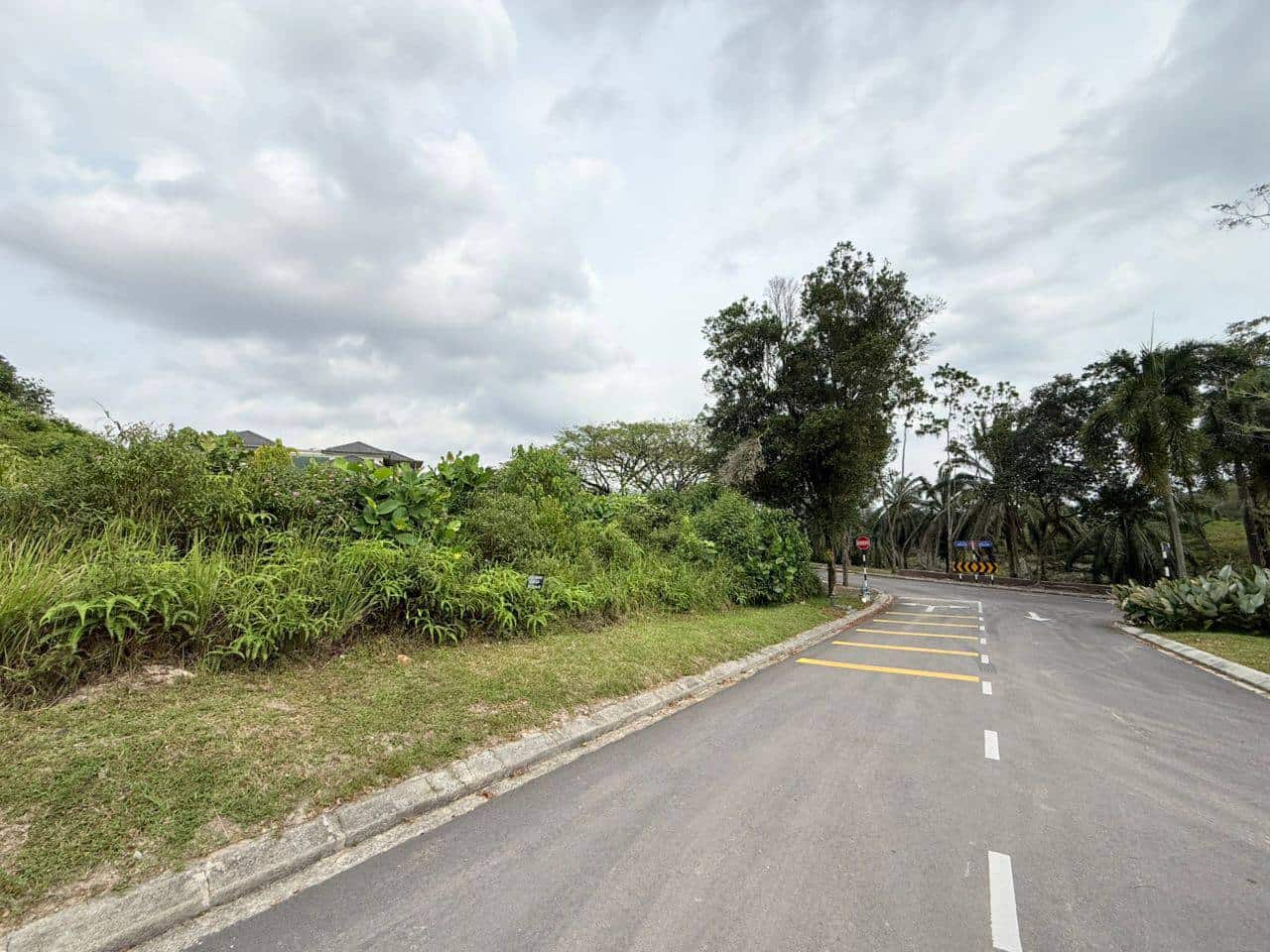 Bungalow Lots Ledang Heights