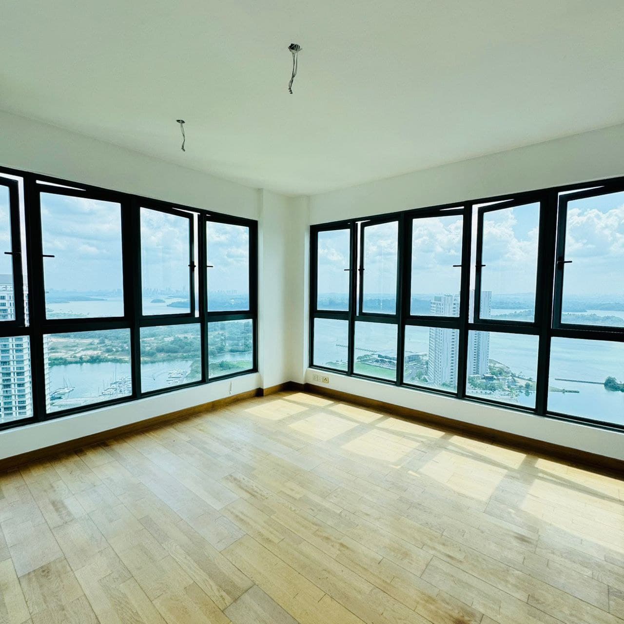 Condo Teega Residences