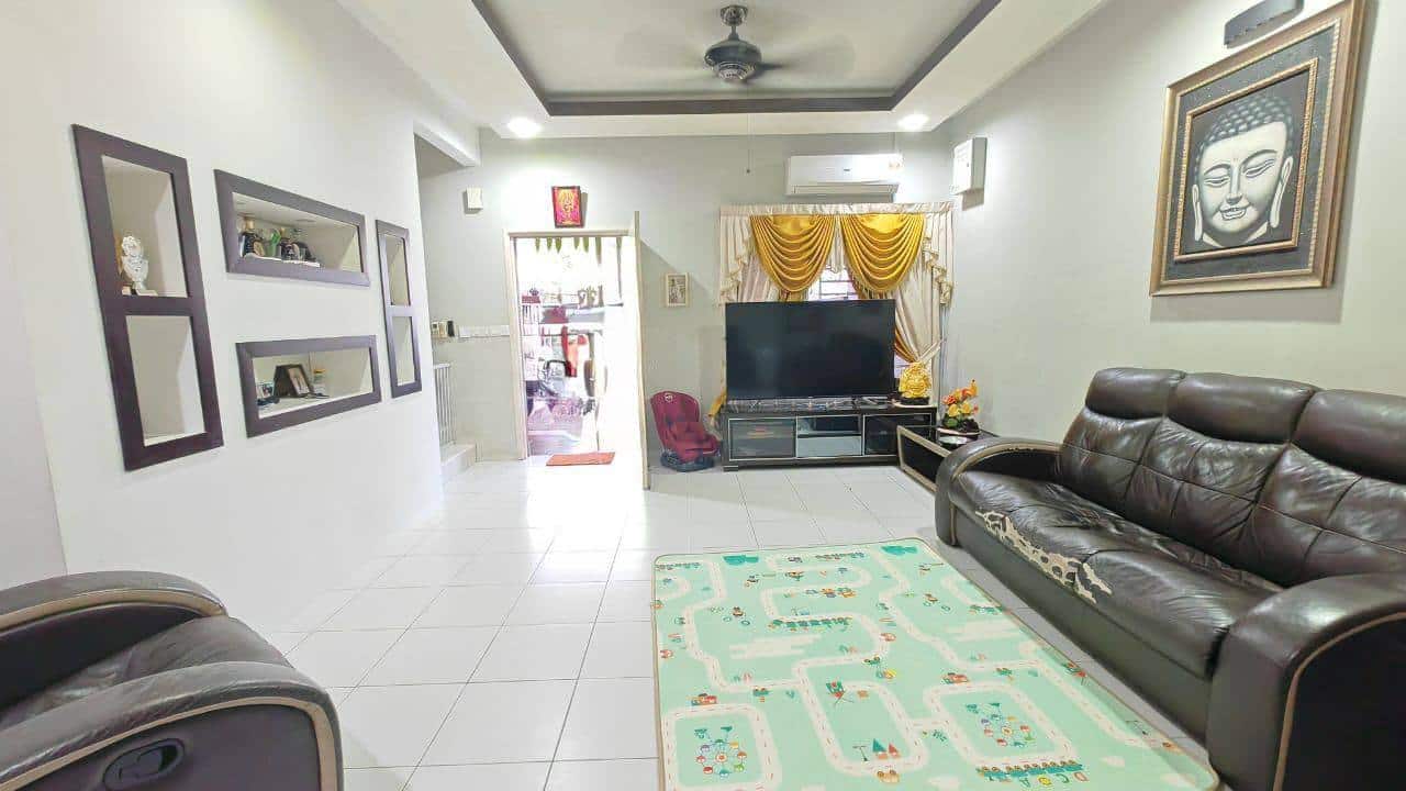 Double Storey Terrace Endlot Taman Nusa Bayu