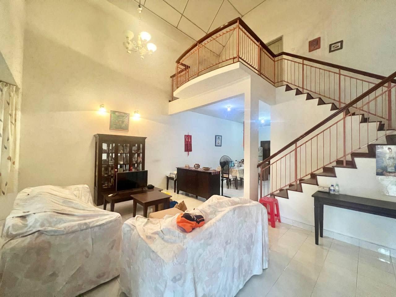 1.5 storey Jalan Pesona – photo 1