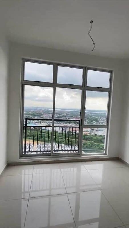 Service Apartment Midas Seri Alam – photo 1