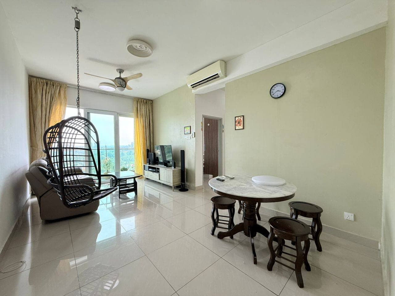 Season Luxury Apartment Larkin Corner – photo 1