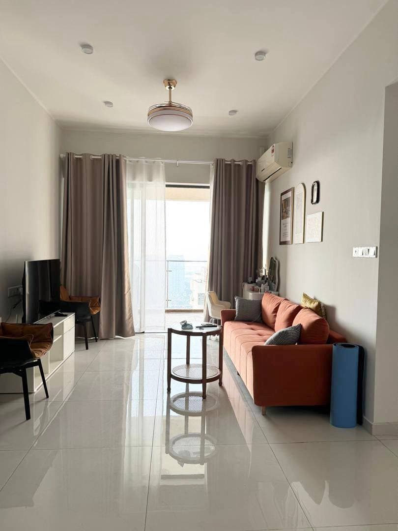 Condo Amberside Country Garden Danga Bay – photo 1