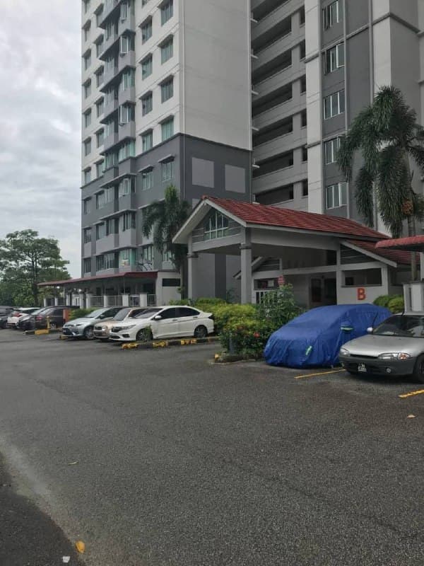 Double Storey Semi D Tmn Pelangi – photo 1