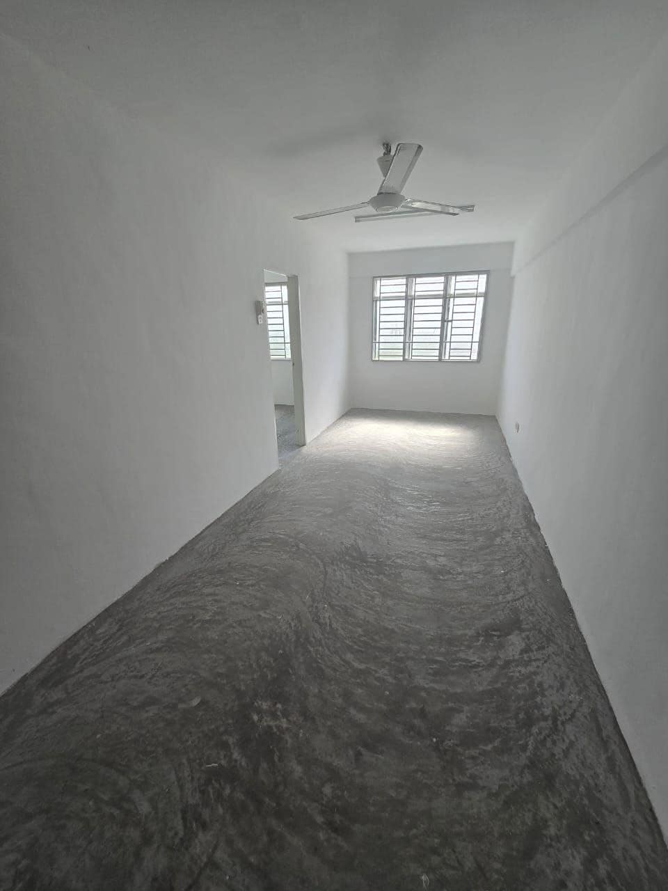 Low Cost Flat Ehsan Jaya – photo 1