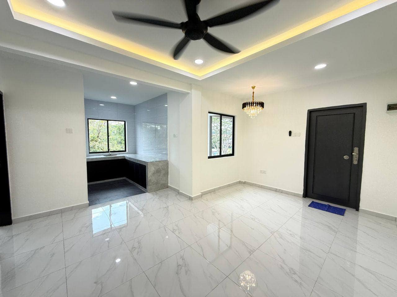 Low Cost Flat Bandar Selesa Jaya Skudai – photo 1