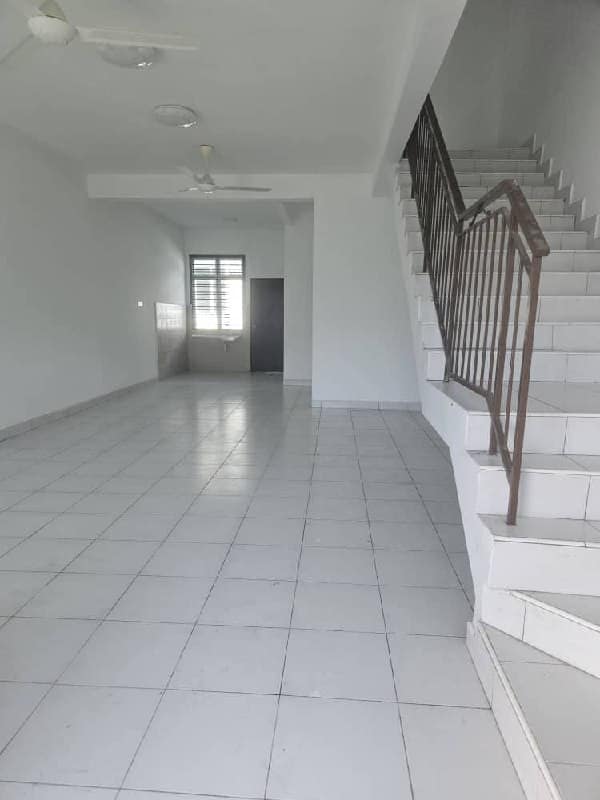 Double Storey Terrace Taman Scientex Senai – photo 1