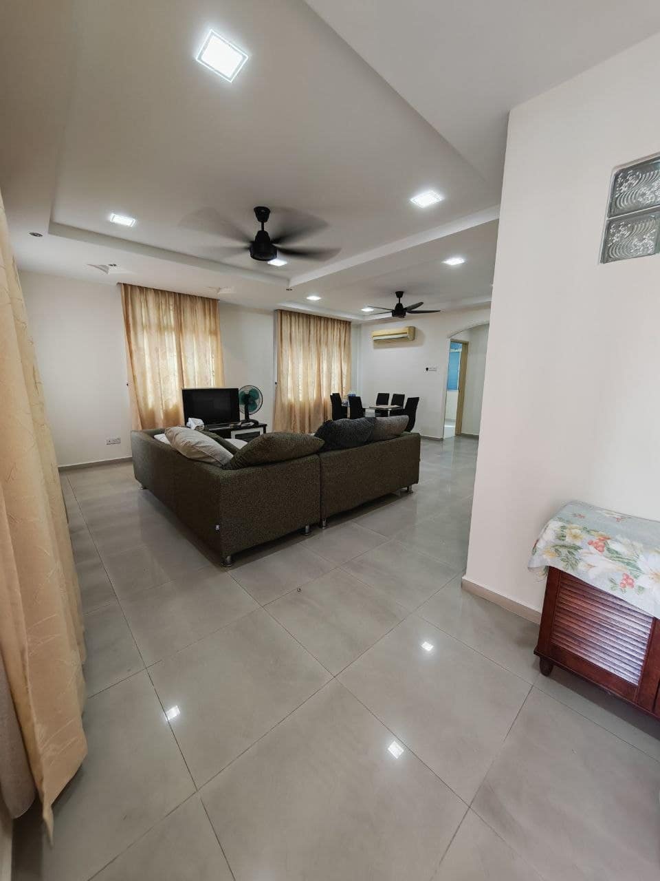Double Storey Terrace House Nusa Indah – photo 1