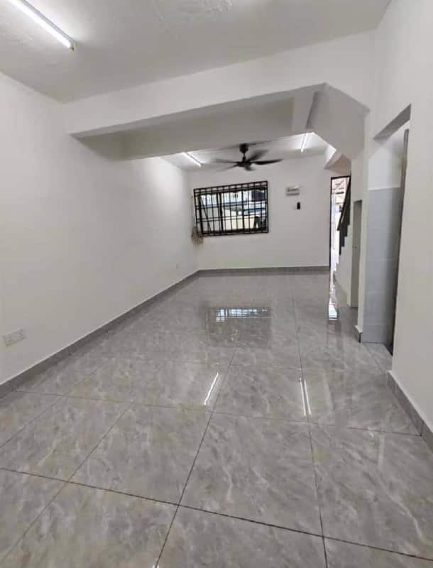 Double Storey Low Cost Hang Jebat Tun Aminah Skudai Baru