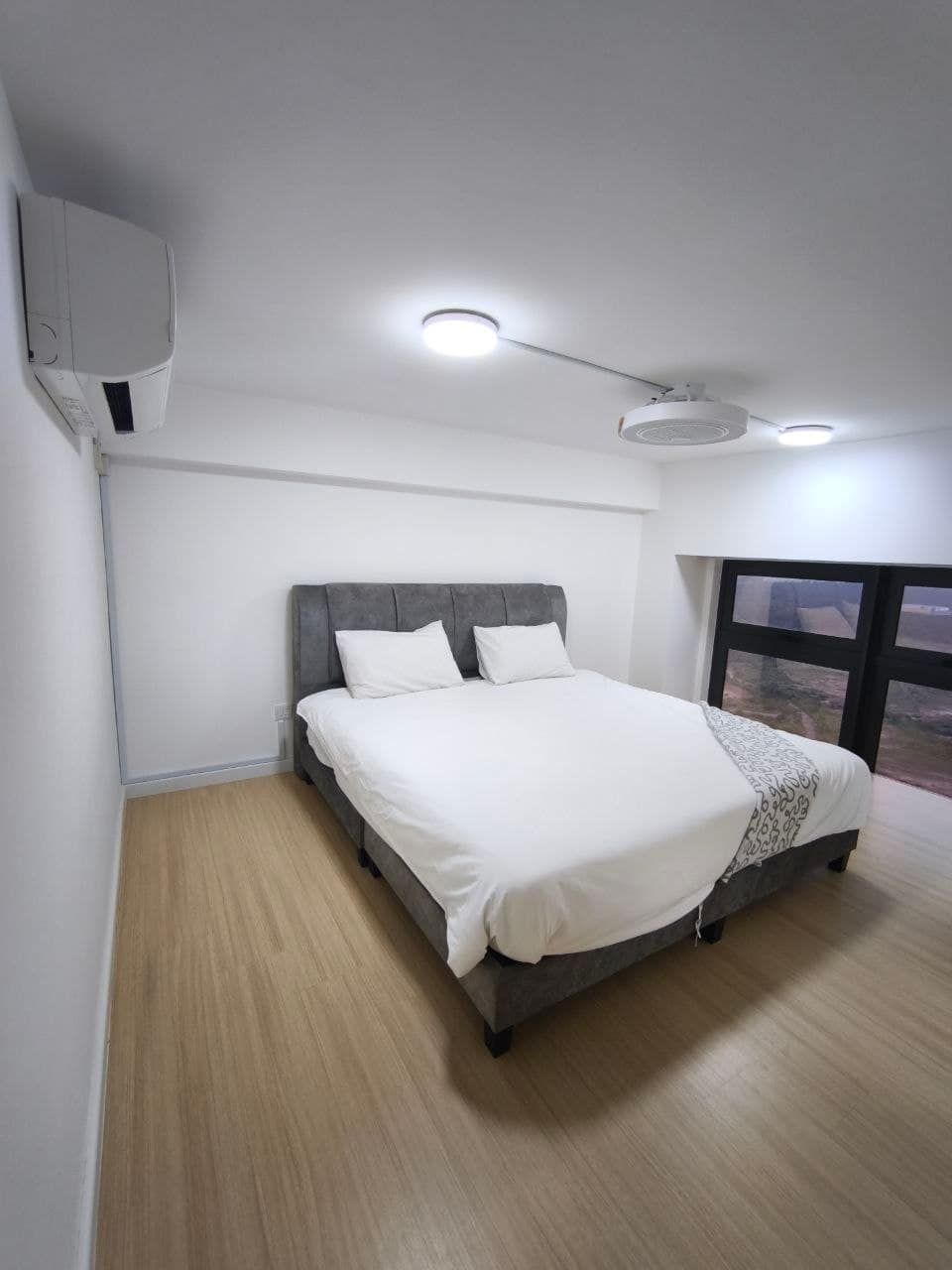 Deluxe Loft Medini – photo 1