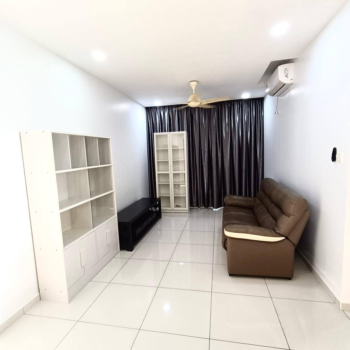 Condo D Summit Residences – photo 1