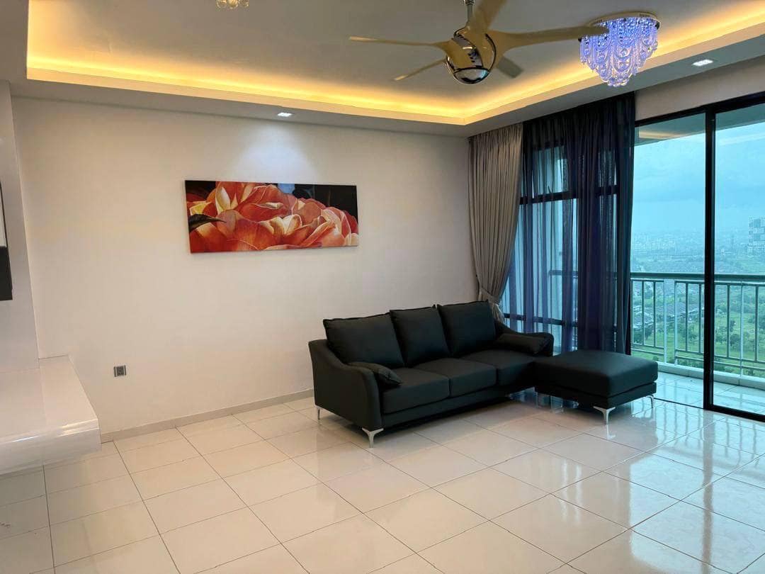 The Sky Executive Suite Bukit Indah – photo 1