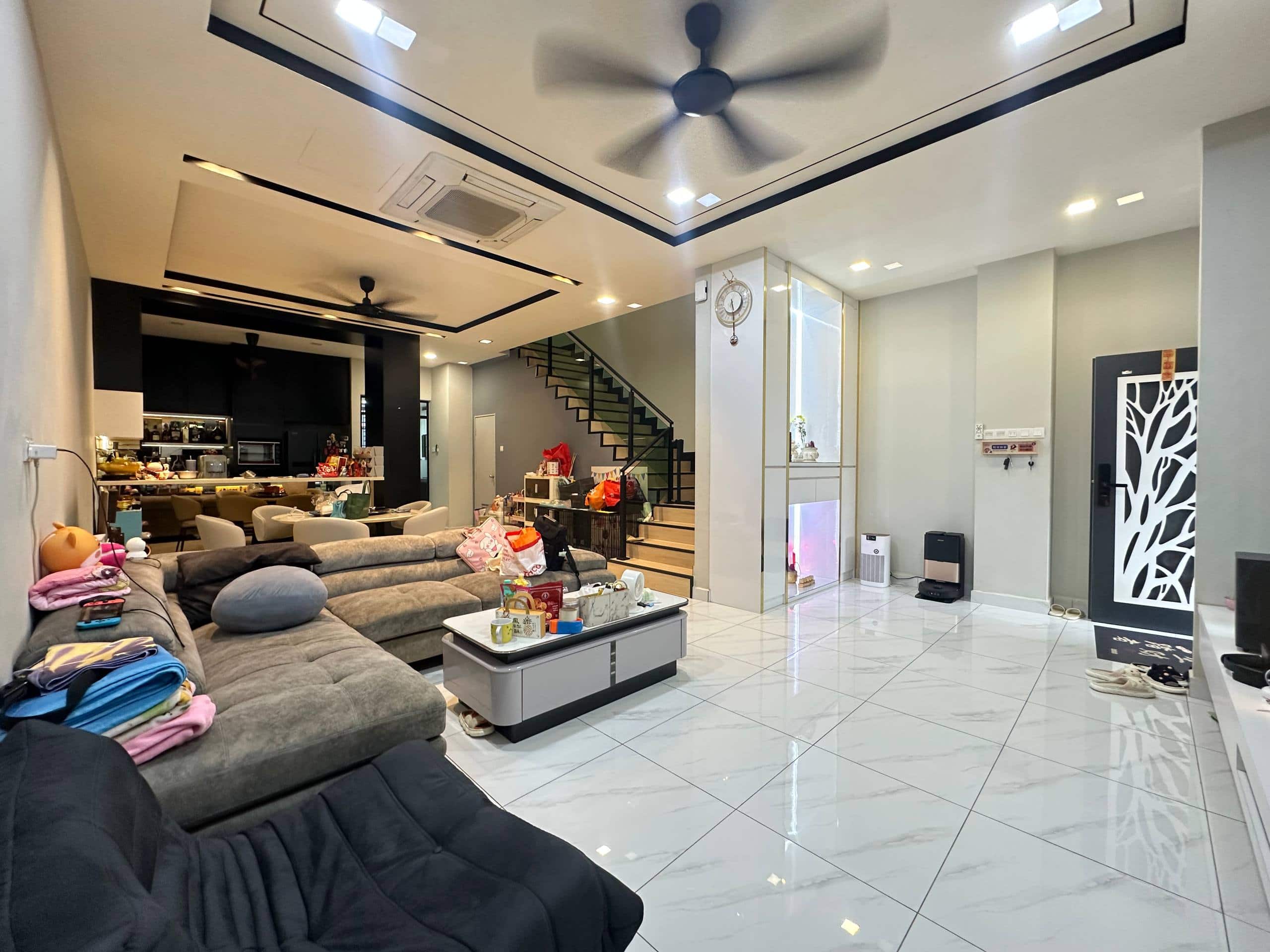 Double Storey Terrace House Austin Residences