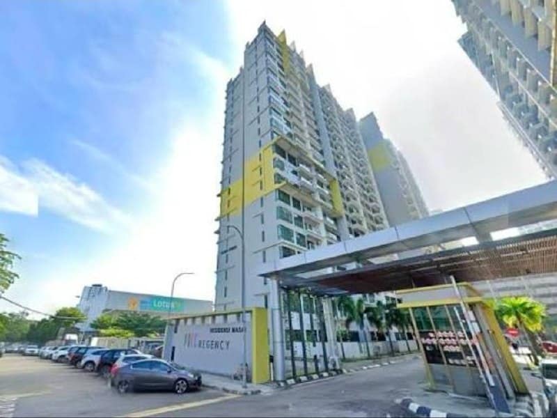 Block A Persiaran Tanjung Apartment – photo 1
