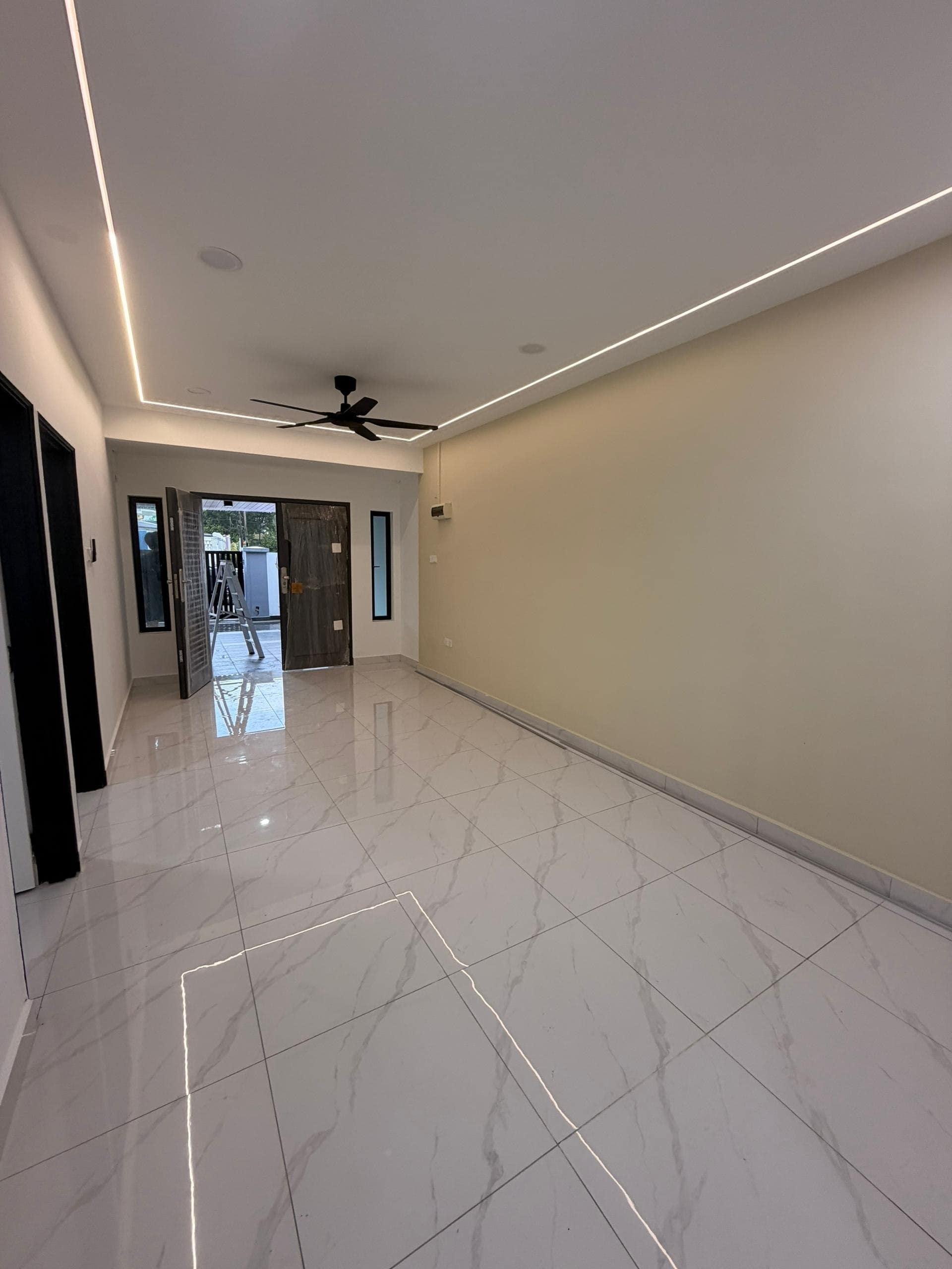 Single Storey Terrace House Jalan Bakawali 24, Taman Johor Jaya – photo 1