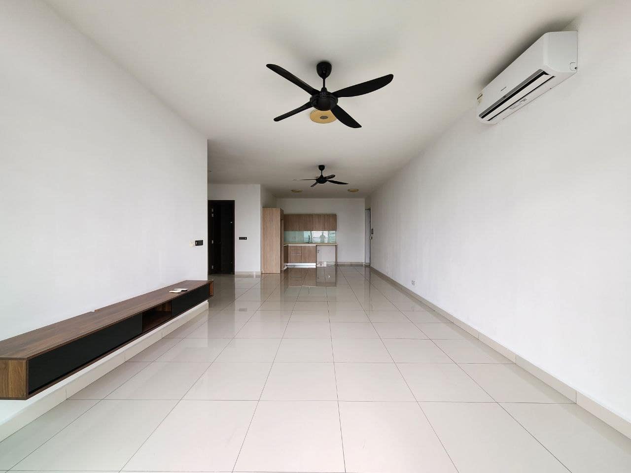 3 Storey Semi D Bandar Seri Alam – photo 1