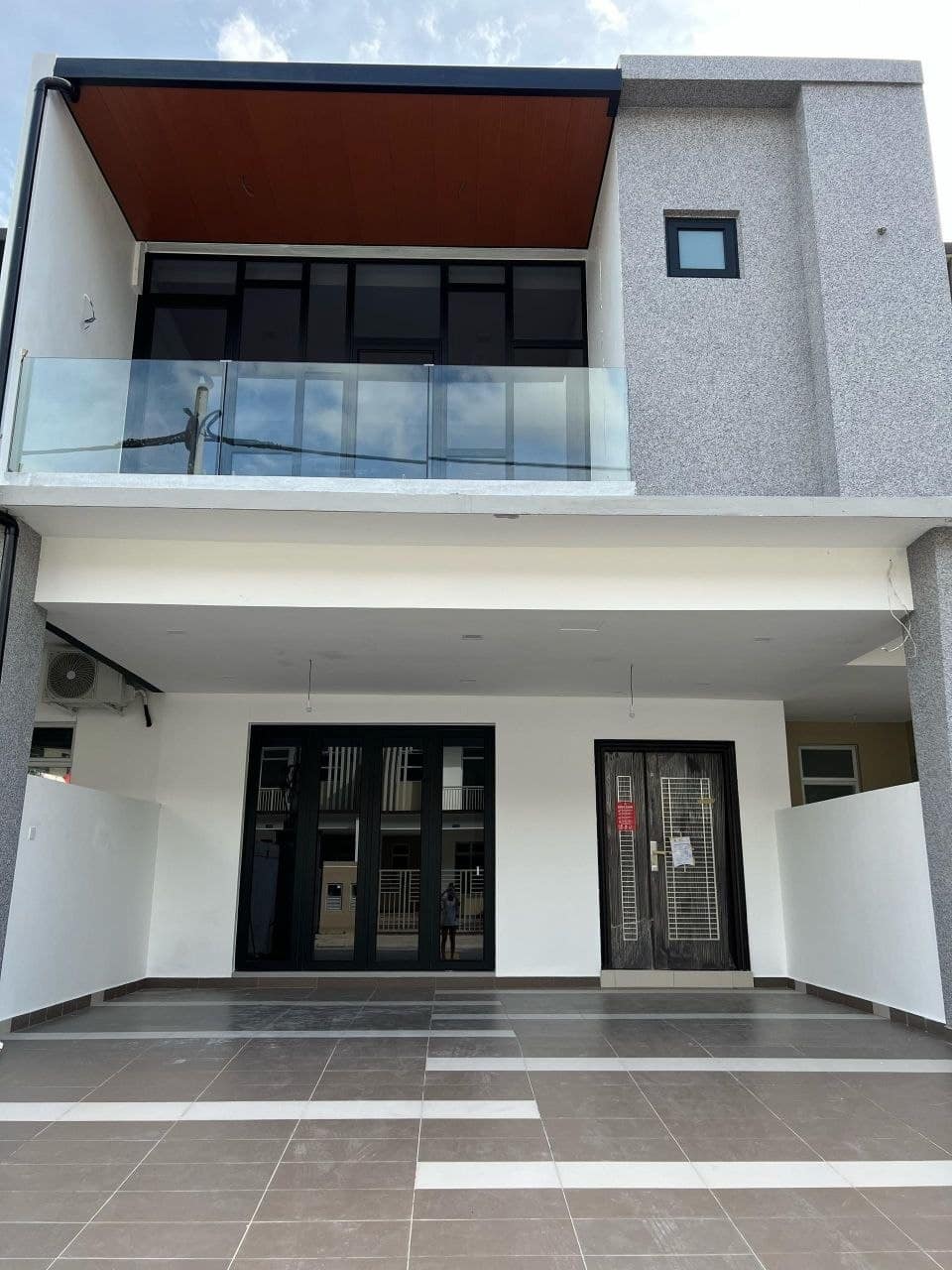 Double Storey Terrace - Astana type Bandar Putra – photo 1