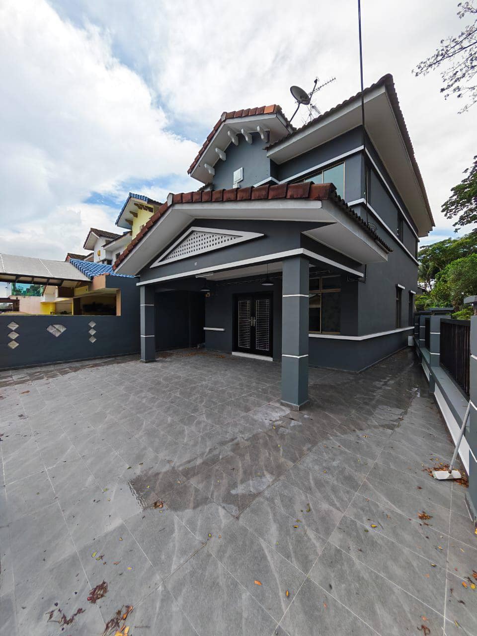 Double Storey End Lot Puteri Park – photo 1