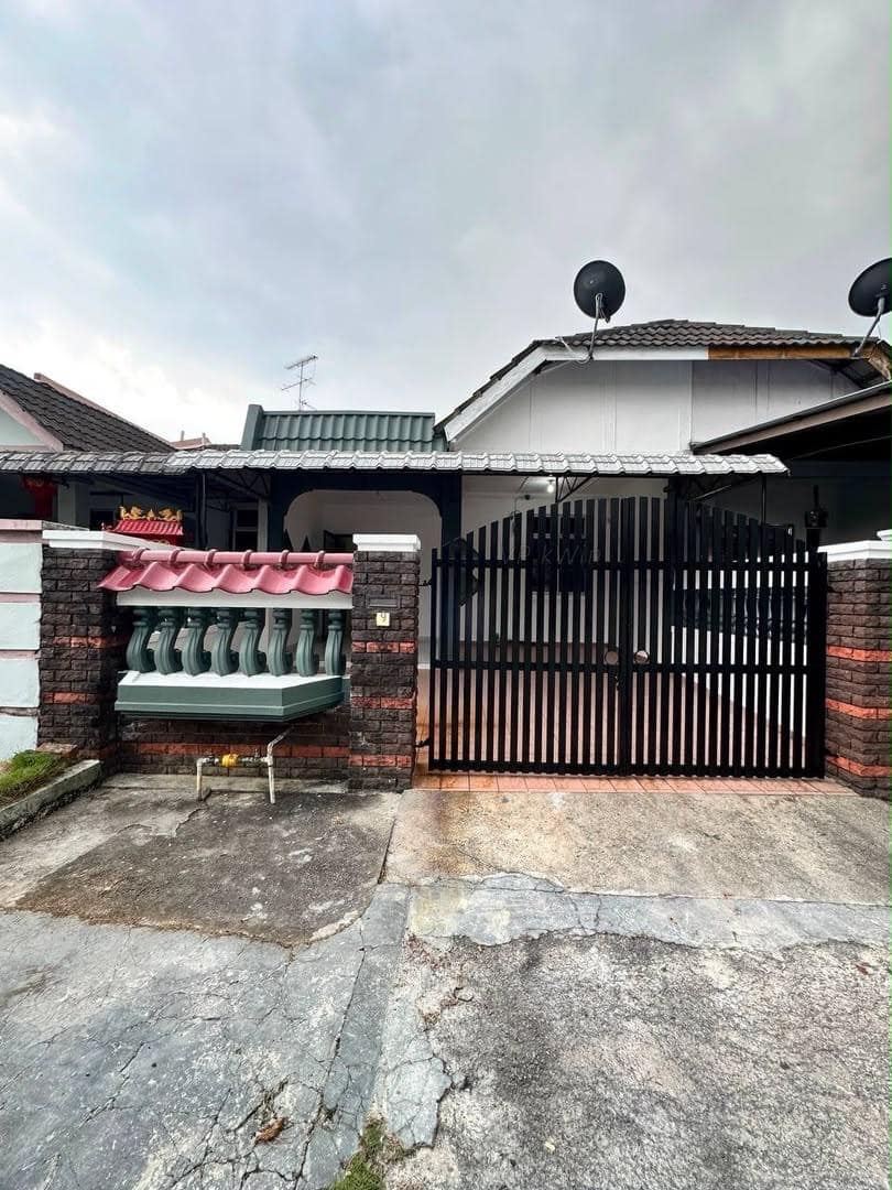 Single Storey Terrace House Taman Universiti – photo 1