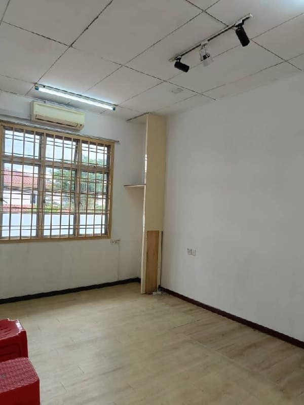 Double storey terrace Puteri Wangsa โ photo 1