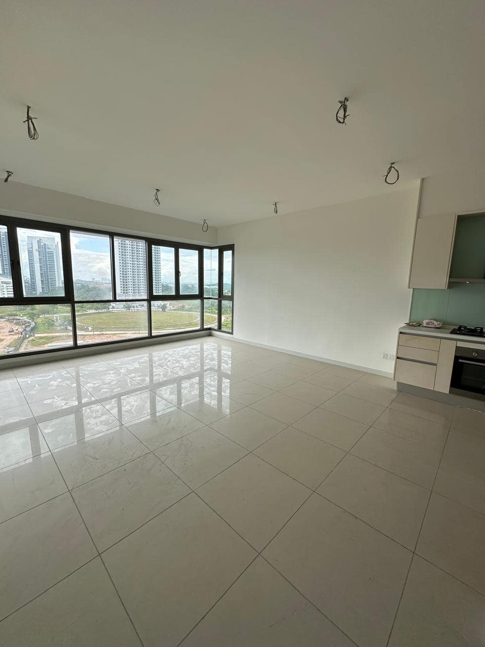 Condo Iskandar Residence, Iskandar Puteri – photo 1
