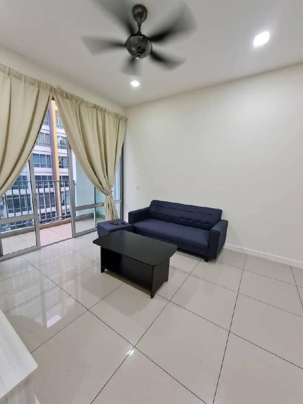 Condo Greenfield Regency – photo 1