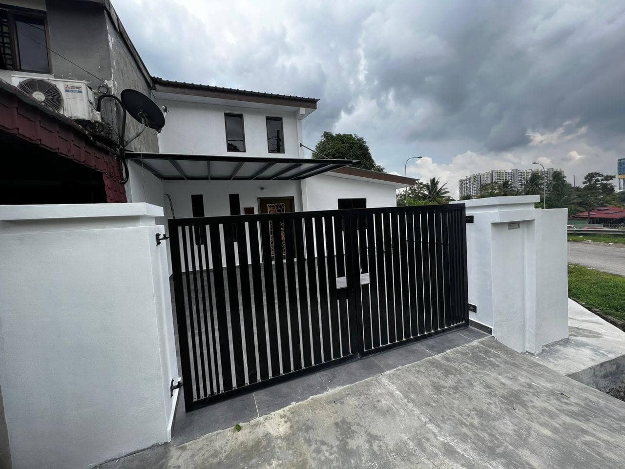 Double Storey low cost House Baru Permas Jaya – photo 1