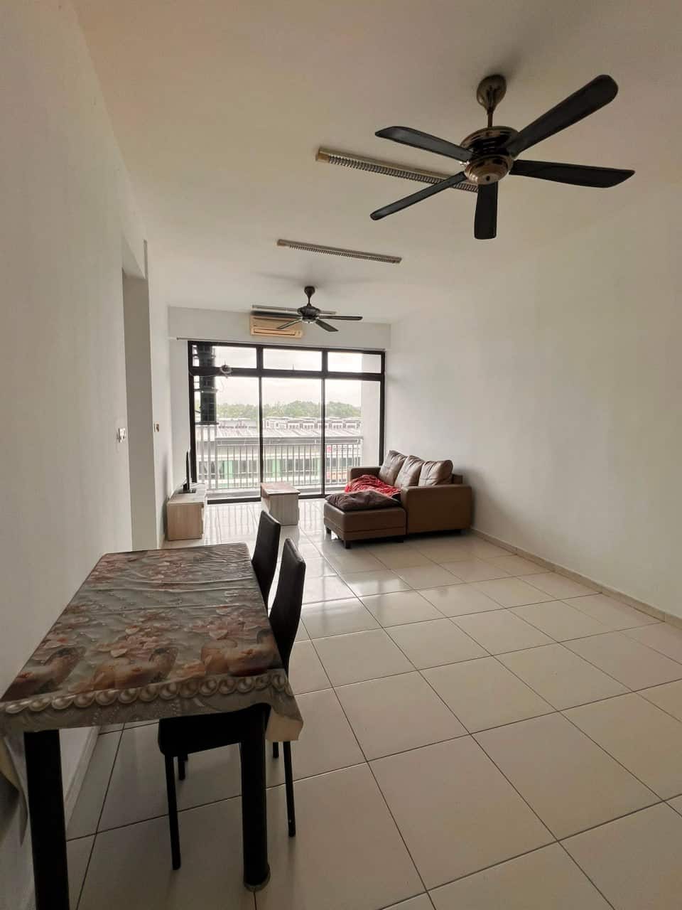 Service Apartment Setia Tropika