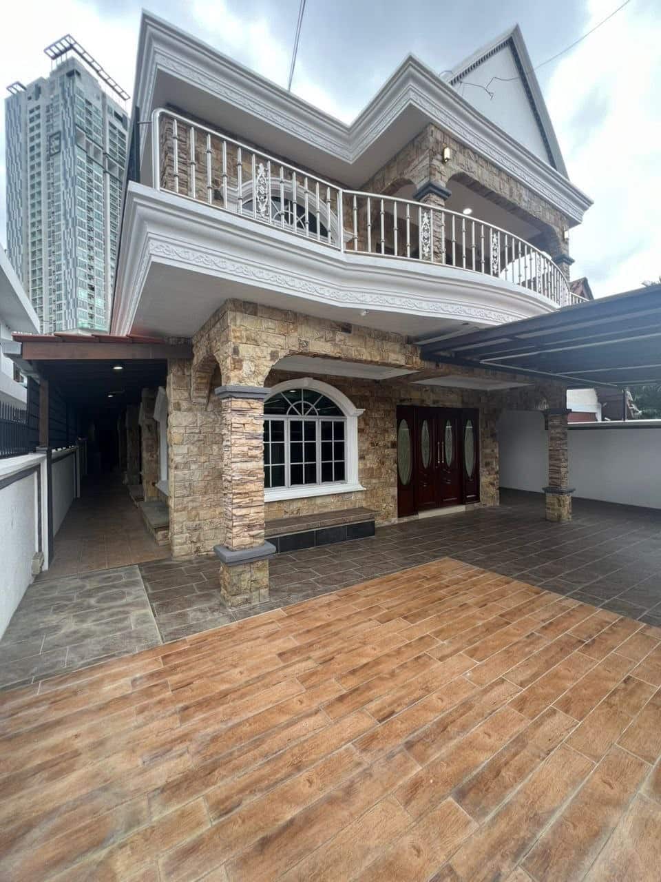 Double Storey Semi Detached JB Town