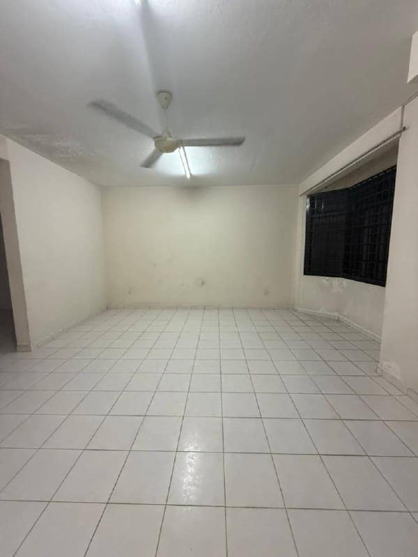 Double Storey Terrace Jalan Nibong β photo 1
