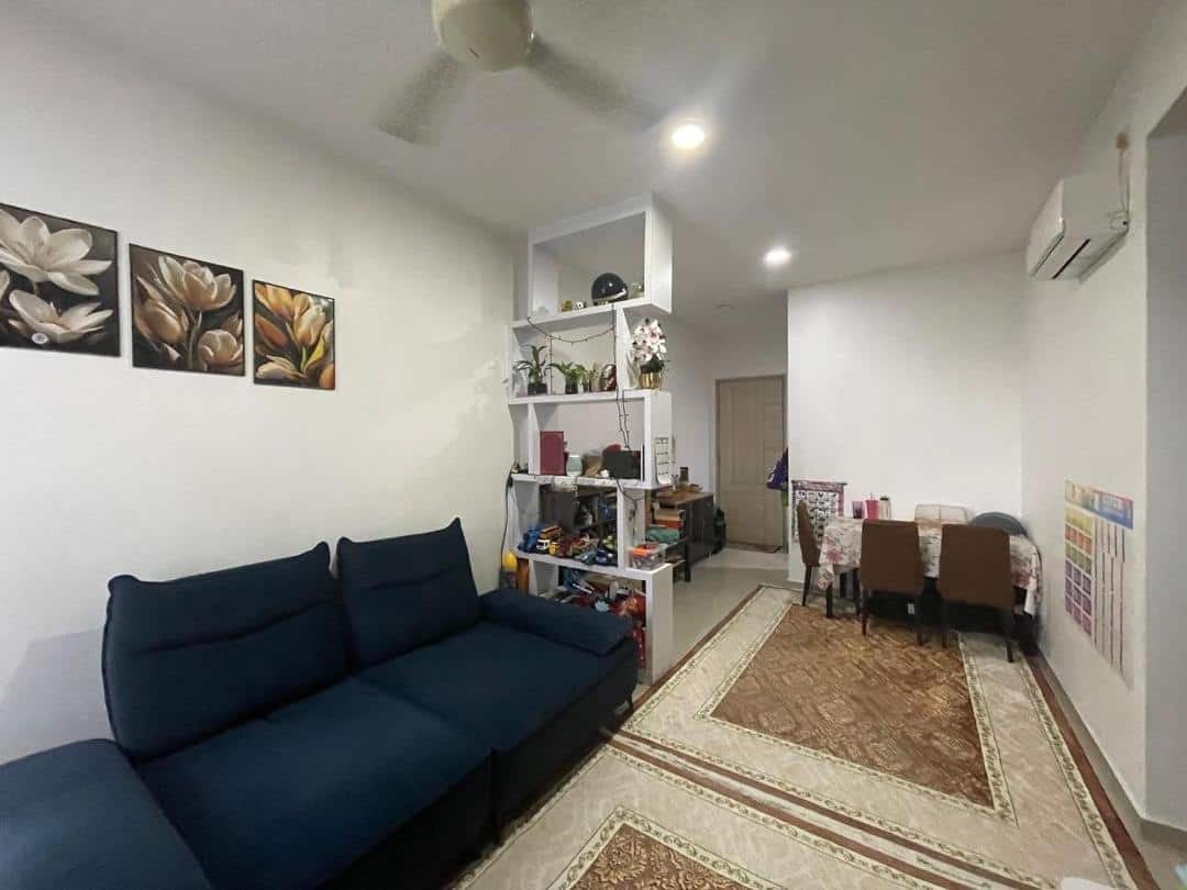 Service Apartment Larkin