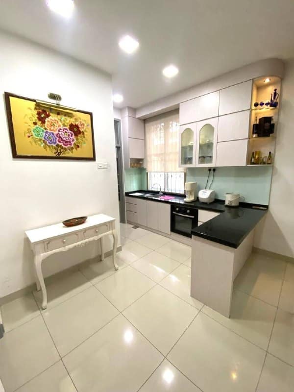 Double Storey End Lot Taman Ponderosa Green – photo 1
