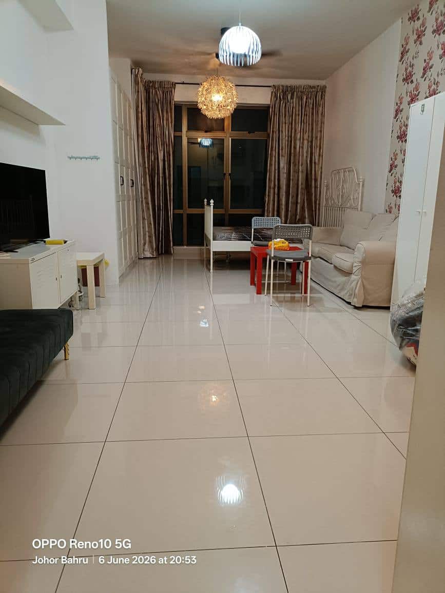 Studio Parc Regency Plentong