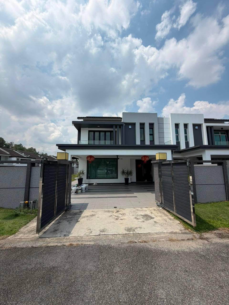 2-Storey Semi-D Taman Nusa idaman – photo 1
