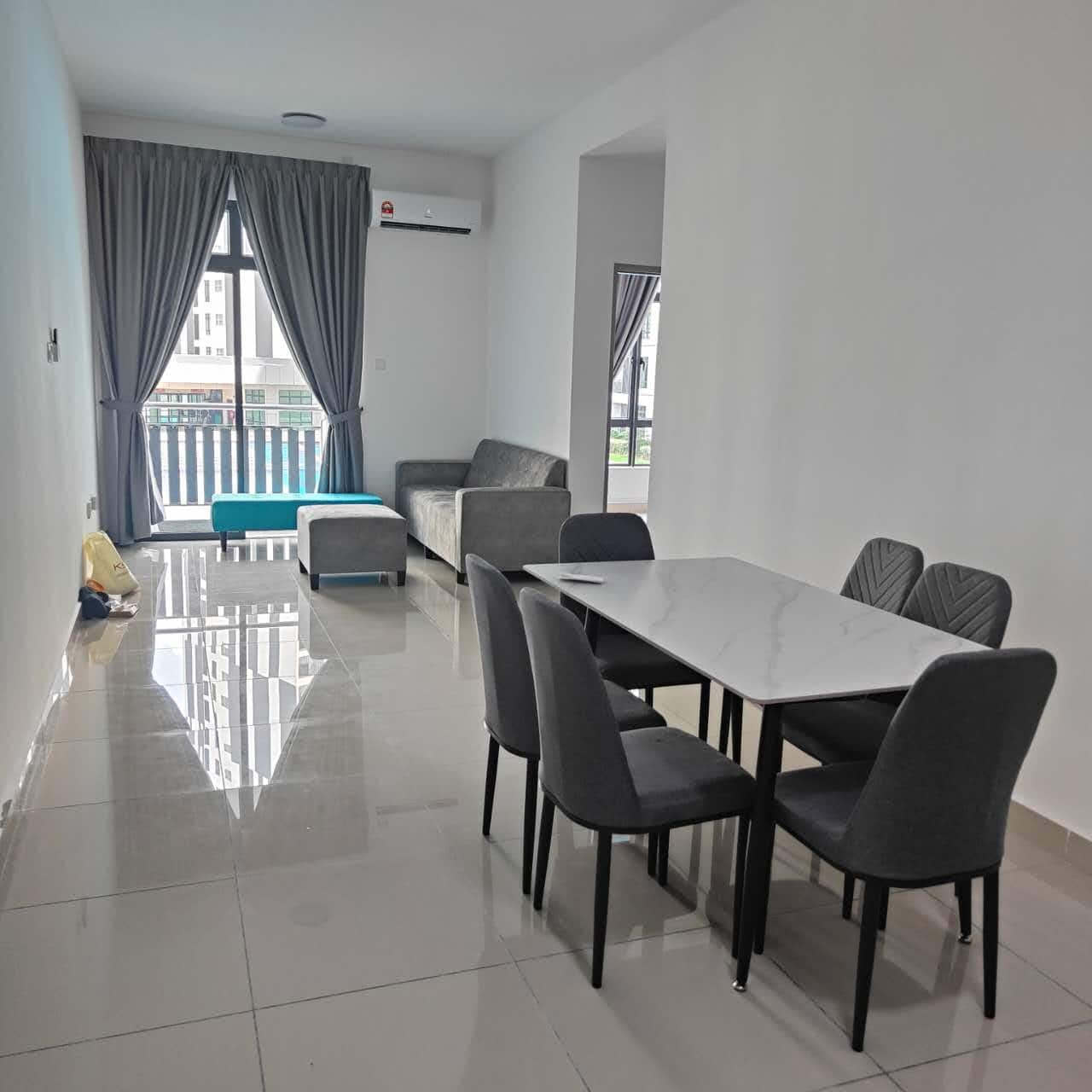 Service Apartment KSL Residence 2