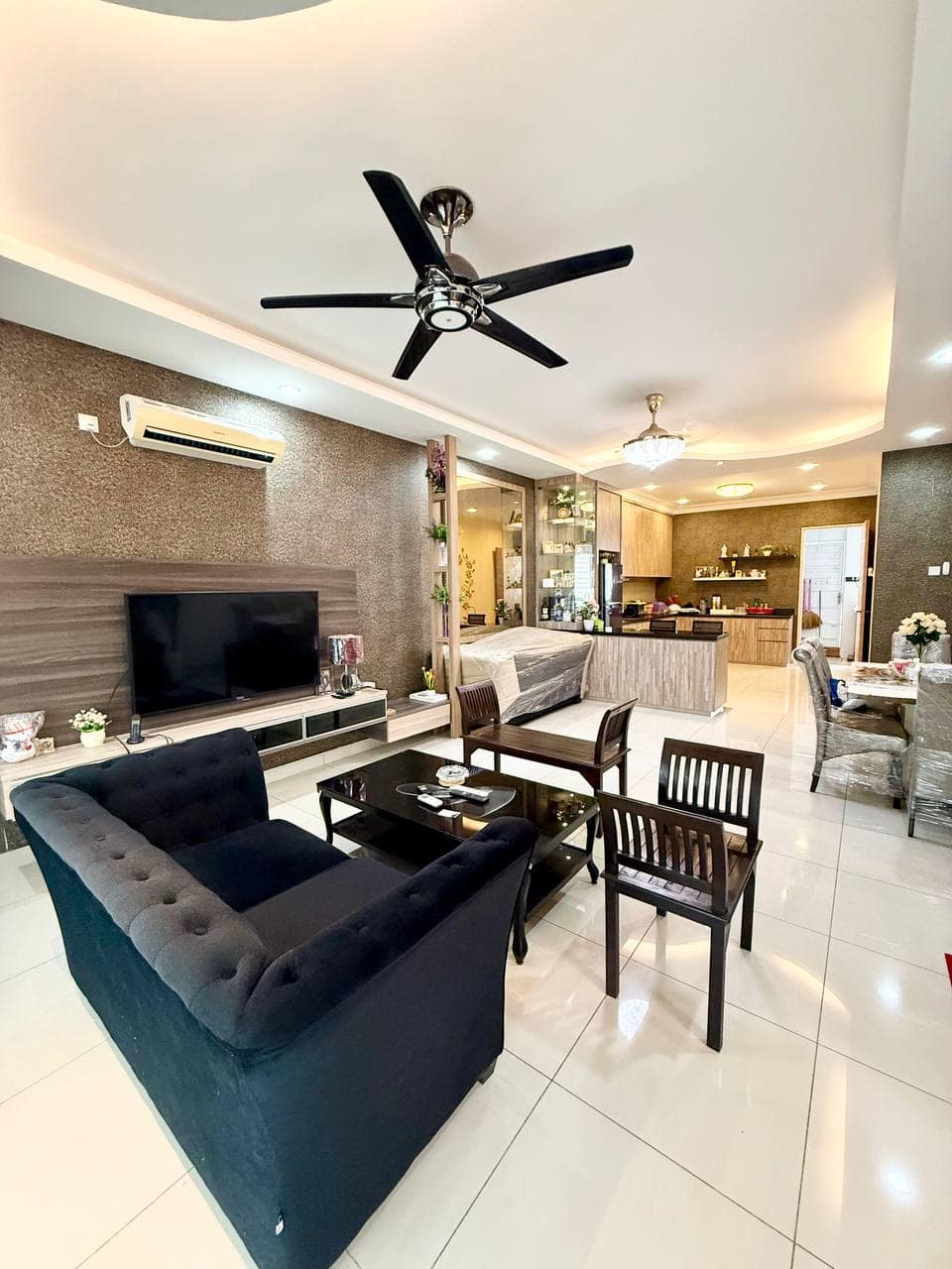 2-Storey Intermediate Terrace House Jade 2, Taman Seri Austin – photo 1