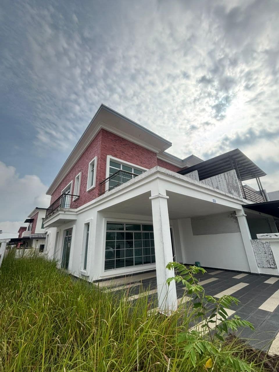 2-Storey Terrace House (End Lot) Kensington (Bandar Indahpura) – photo 1