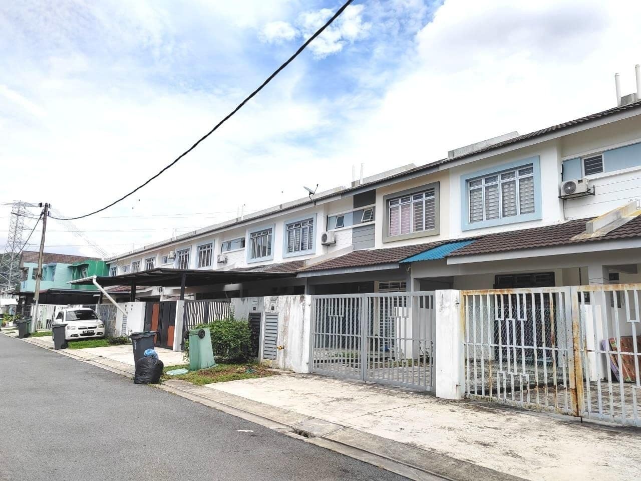 Double Storey Medium Cost Unit Taman Laman Setia – photo 1